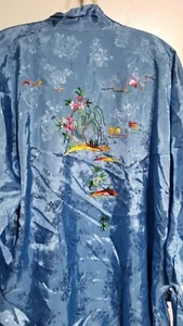 Vintage blau 100 % Seide handbestickt Bauernhof Szene Kimono Medium ☆ Neu ☆ Neu mit Etikett ☆ - Bild 1 von 13