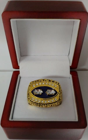 Lawrence Taylor - 1990 New York Giants Super Bowl Ring With Wooden Display Box Cover