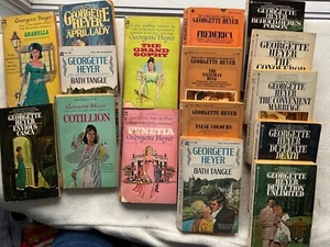 16 Vtg Georgette Heyer Romance Mystery Historical 1940s-70s Paperback Books - Picture 1 of 23