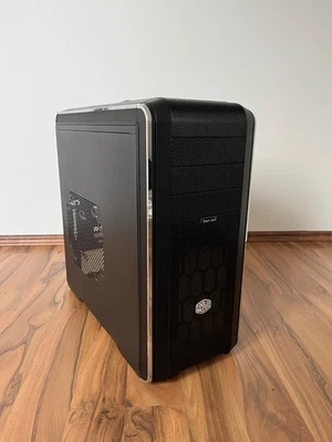 Cooler Master CM 690 III ATX PC-Gehäuse MidiTower USB 3.0  - Bild 1 von 4