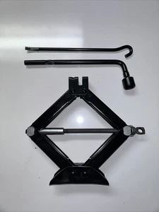 2012 2017 HYUNDAI ACCENT JACK,LUG WRENCH - Picture 1 of 5