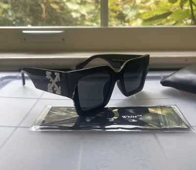 FREE SHIPPING Off-White Square Virgil Sunglasses Black & White OERI003 1007 - Image 1 of 4