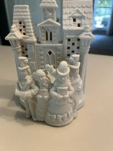 Partylite #PO204 Village Christmas~Victorian Carolers~ Bisque Porcelana Tealight - Imagen 1 de 9