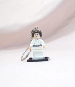LLAVERO MINIFIGURA - Star Wars PRINCESA LEIA con Soporte Nuevo Una Nueva Esperanza Envío Rápido - Imagen 1 de 3