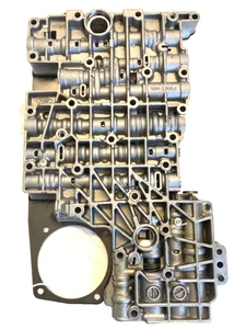 1999 2000 FORD EXPLORER Transmission Valve Body 3B200 4.0L OEM - Picture 1 of 13