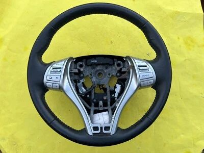 Volante Nissan Altima 2013-2016 con interruptor de crucero de audio OEM 48430-3TA1A Foto 1 de 4