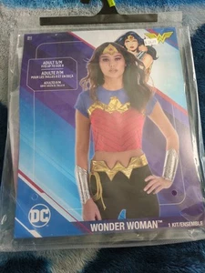 Wonder Woman Adult Costume Kit Size S/M 6 Piece Cosplay Set DC Comics Amscan - Picture 1 of 6