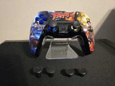 Street Fighter - Sony PlayStation PS5 Custom Controller w/Interchangeable Sticks - Image 1 of 4