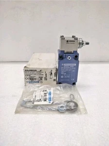 Telemecanique XCKJ10541H29 Limit Switch | XCK-J...H29 | ZCKE05 + ZCKY41 | Nuovo 🆕 - Foto 1 di 14