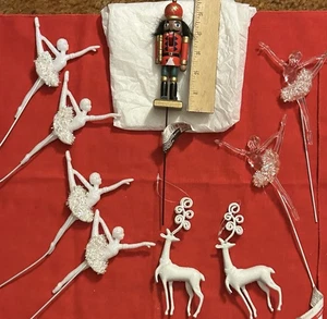 Weihnachten Glitzer BALLERINAS & HIRSCH & ein NUSSKNACKER Ornament, Stäbchen, Diorama + - Bild 1 von 18