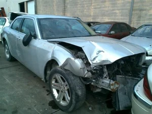 SPEEDOMETER CLUSTER MPH 140 MPH W/INFORMATION CENTER FITS 08 300 118385 - Picture 1 of 4