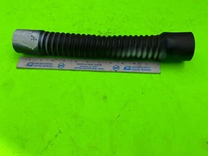 Victor radiator hose, 14  x  1 7/8 and 1 9/16 inch.   1314M.   Item:  15052 a - Picture 1 of 1