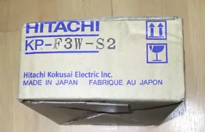 New HITACHI industrial cameras KP-F3W Complete With Box, No Literature/manual - Picture 1 of 6