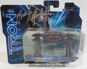 TRON: ERKENNER DRUCKGUSSMODELL SIGNIERT VON BRUCE BOXLEITNER. NUR EIN MODELL - Bild 1 von 12