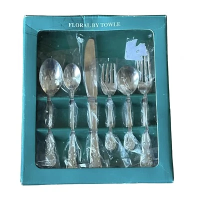 Juego de utensilios de alimentación para bebé Floral by Towle #T8053194 plateado de 6 piezas Foto 1 de 3