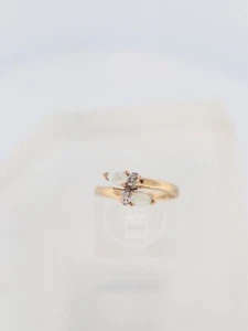 10k Yellow Gold Opal Bypass TYPE Diamond Accent - Picture 1 of 3