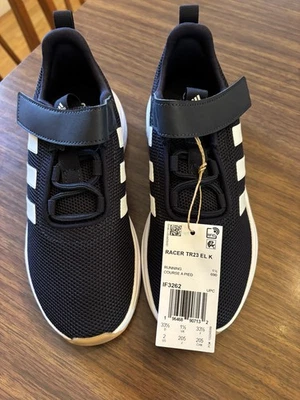TOTALMENTE NUEVO En Caja Adidas Talla 2 M Little Kid Racer TR23 EL K Azul Marino/Blanco/Goma Foto 1 de 4