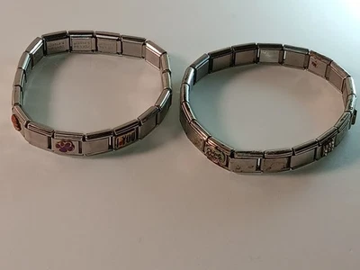 Pulsera de plata elástica con dije italiano de acero inoxidable de 15 mm Foto 1 de 4