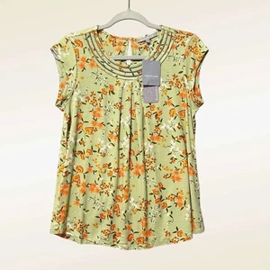 Daniel Rainn Sage Green Floral Pleated Blouse NWT Size SP Cap Sleeve Oversized - Picture 1 of 10