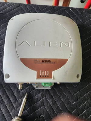 Alien Technology ALR-9650 RFID Reader - Image 1 of 2