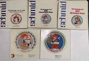 VINTAGE Lot of 5 Raggedy Ann Christmas Collector Plate Plates Schmid 1975 - 1979 - Picture 1 of 14