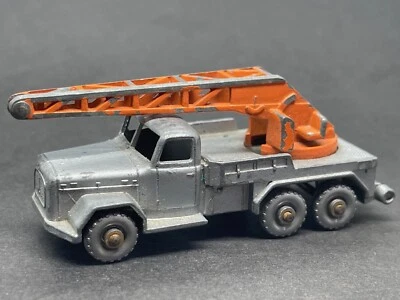 MATCHBOX LESNEY No.30 MAGIRUS DEUTZ CRANE - Image 1 of 4
