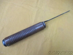 Western Field Model 25 XNH-402A, 12g Pump Action Shotgun Forend w/Action Bar - Picture 1 of 5