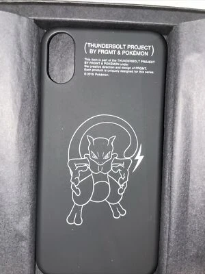 FUNDA THUNDERBOLT PROJECT X FRAGMENT X POKEMON IPHONE XS MEWTWO HYPEFEST NUEVA Foto 1 de 3