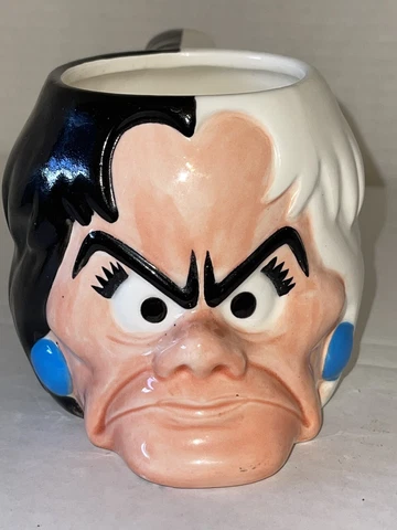 Vintage 1996-Disney  Applause-101 Dalmatians-Head Mug-Cruella-Figural Cup 3D Cover