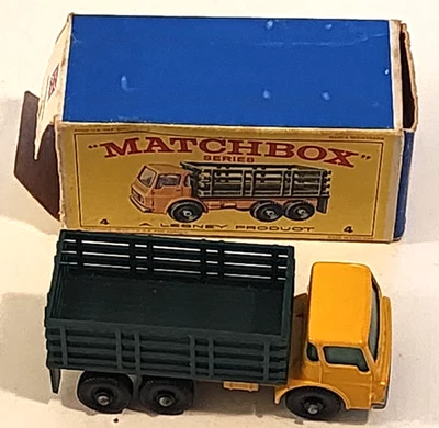 VINTAGE MATCHBOX #4 STAKE TRUCK DODGE MADE in ENGLAND ORIGINAL BOX - Image 1 of 4
