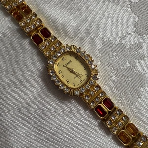 Vintage Cassant Quartz Watch GoldTone Rhinestone jeweled works new battery boxed - Picture 1 of 8