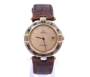 Orologio Vintage OMEGA CONSTELLATION 33mm Lunetta Oro 18k Numero Romano 1379 Quarzo - Foto 1 di 10