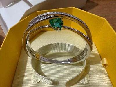 PULSERA BRAZALETE HYPERBOLA VERDE CHAPADO EN RODIO SWAROVSKI 5665327 NUEVA Foto 1 de 3