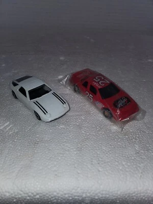 Tim Richmond #25 Hendrick Motorsports Cars & Vintage White diecast Porsche 928 - Image 1 of 4