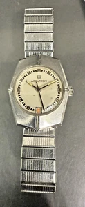 Horquilla Accutron Bulova N2 1972 rara esfera plateada fecha roja 2302 batería nueva - Imagen 1 de 13