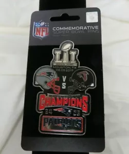 NFL Official Super Bowl LI (51) Commemorative Lapel Pin Patriots vs Falcons - Bild 1 von 2