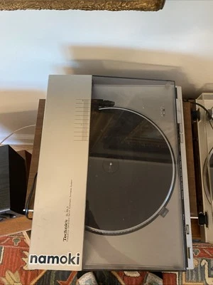 Tocadiscos de seguimiento lineal Technics SL-BL3  Foto 1 de 4