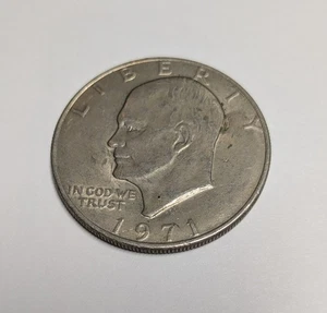 1971 Eisenhower dollar coin– Circulated Condition - Picture 1 of 2