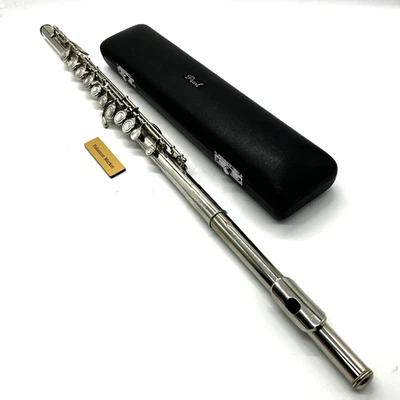 Flauta PEARL NC-96 Plateada con Estuche Rígido Instrumento Musical de Viento de Madera Foto 1 de 4