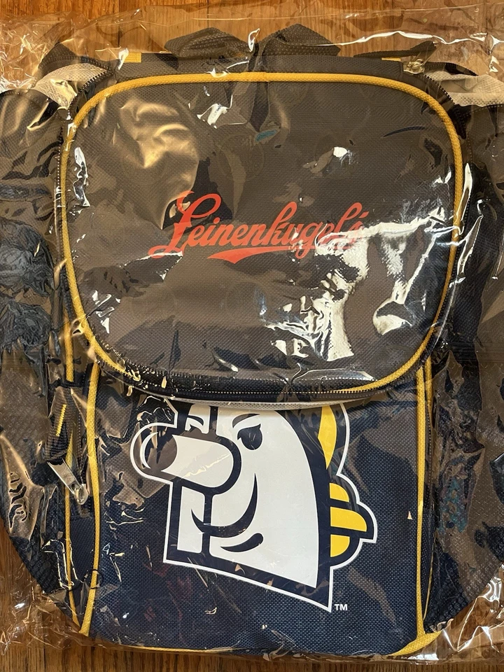 Mochila refrigeradora Milwaukee Brewers Barrelman 2025 Stadium Giveaway Foto 1 de 2
