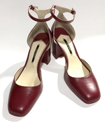 Zapatos básicos Zara para mujer talla 37/US 6,5 rojos tacones bloque correa para el tobillo punta cuadrada Foto 1 de 4