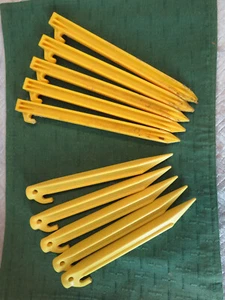 10 TENT STAKES (yellow, rigid plastic) 9" & 10" - Picture 1 of 3
