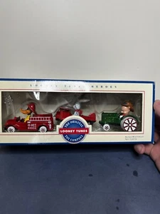 NIB 1993 ERTL LOONEY TUNE TOONS HEROES Toy Vehicles diecast WARNER BROS 1:64 - Picture 1 of 4