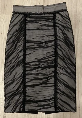 Falda reunida D&G Dolce & Gabbana vintage blanca con superposición negra talla 42 Foto 1 de 4