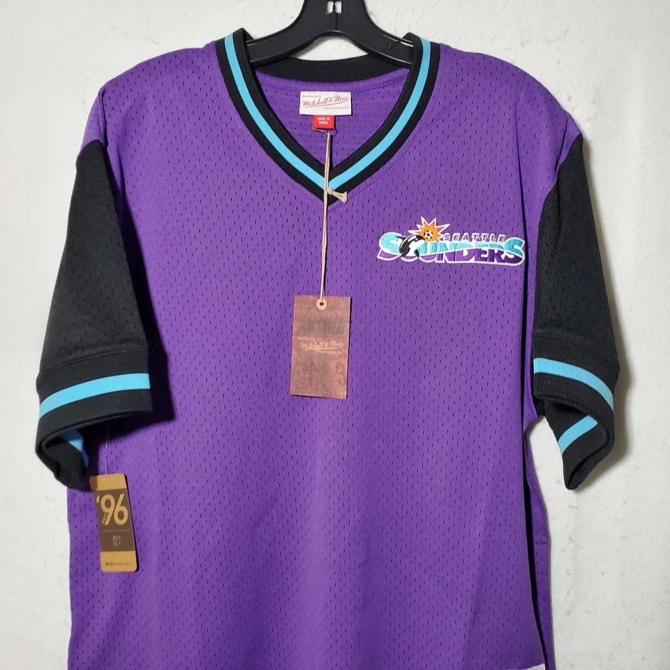 Camiseta deportiva de malla para hombre Seattle Sounders grande Mitchell & Ness púrpura con cuello en V Foto 1 de 4