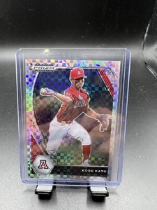 2021 Panini Prizm Draft Picks Kobe Kato Hyper Plaid  Prizm 31/35 RC #PDP-217 SP