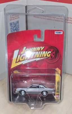 11-25 Johnny Lightning 1981 Chevy Malibu JL 2011 - Image 1 of 4