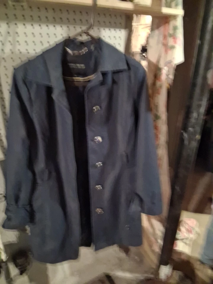 Abrigo Ivanka Trump pequeño Foto 1 de 1