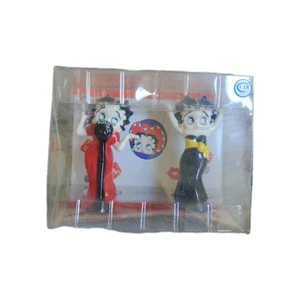 Salero y pimentero Bettey Boop.  Cardew Design Koko - Imagen 1 de 6