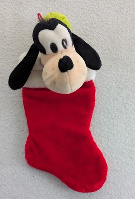 Medias de Navidad Goofy de 15" con cabeza 3D de peluche vacaciones Foto 1 de 4
